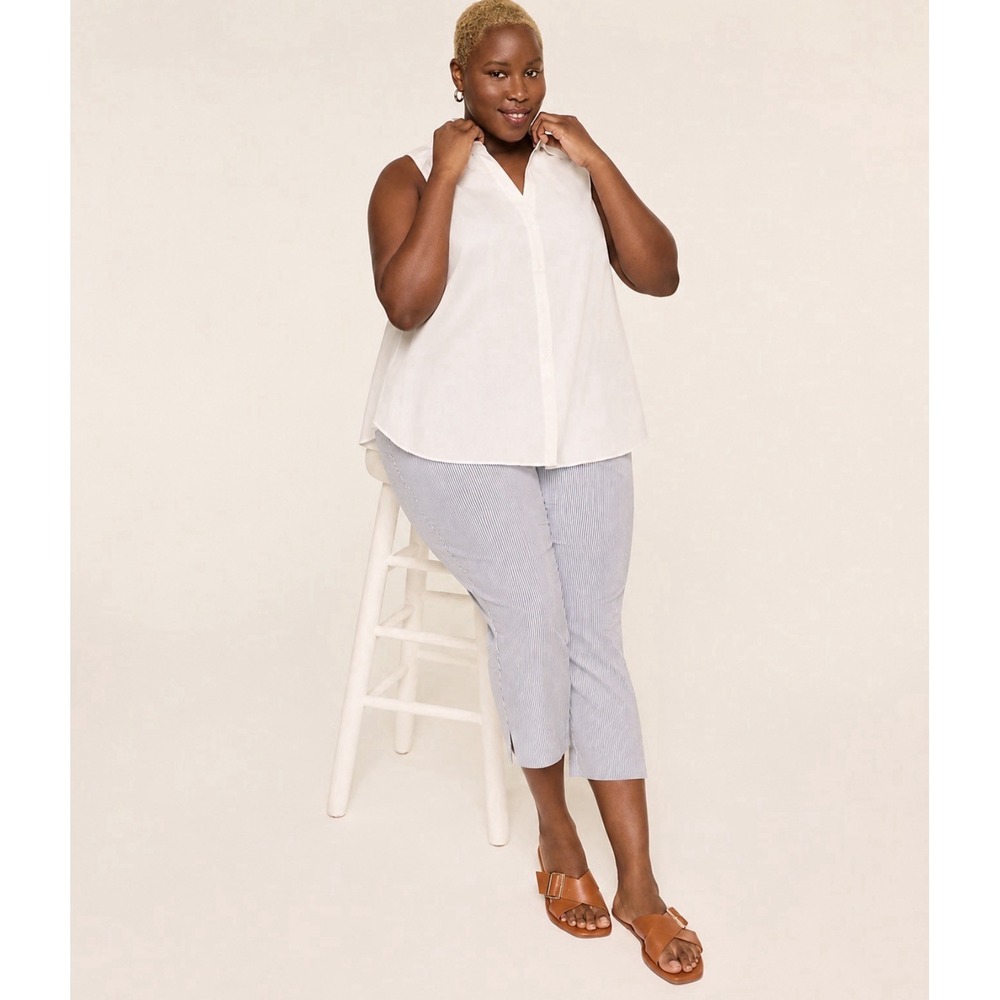 LANE BRYANT Seersucker Pants 22 Capri Crop Beach Casual Blue Pinstripe Stretch